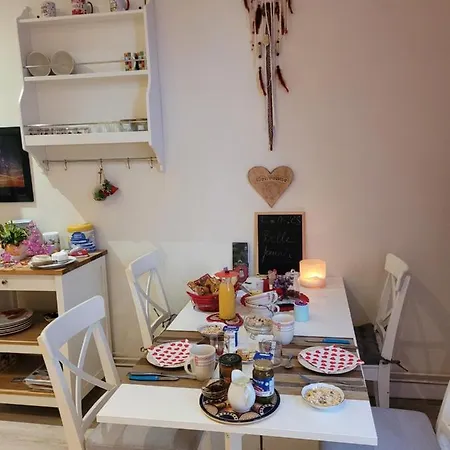 Le Relais De L'aube Pensión *